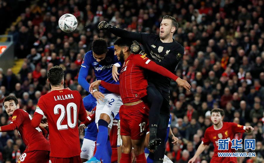 庆祝建队126周年！巴萨官方社媒晒诺坎普球场海报